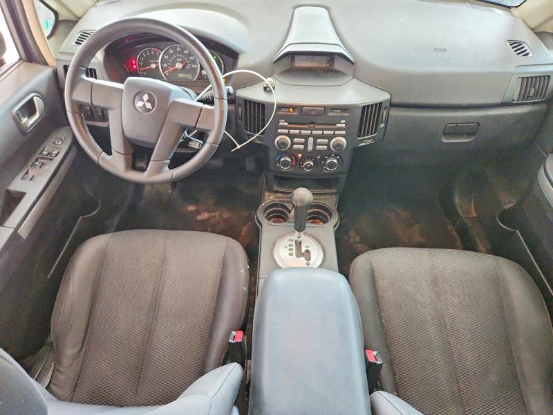 Photo 8 from auction – 2011 MITSUBISHI ENDEAVOR with VIN 4A4JN2AS9BE030419