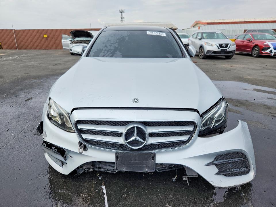 Photo 5 from auction – 2018 MERCEDES-BENZ E with VIN WDDZF4JB3JA439305