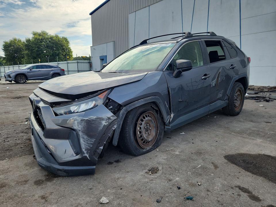 TOYOTA RAV4 2019 с VIN JTMF1RFV4KD018799 - Фото с аукциона