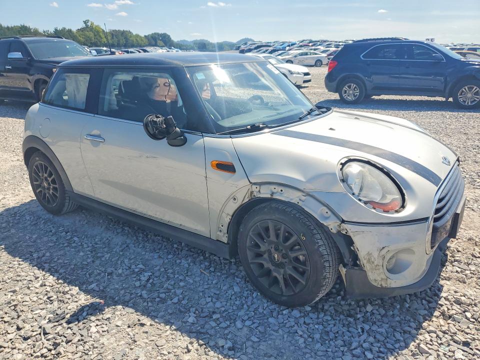 Photo 4 from auction – 2018 MINI COOPER with VIN WMWXP5C57J2D71774