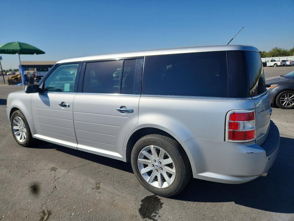 Photo 2 from auction – 2011 FORD FLEX with VIN 2FMGK5CC2BBD30361