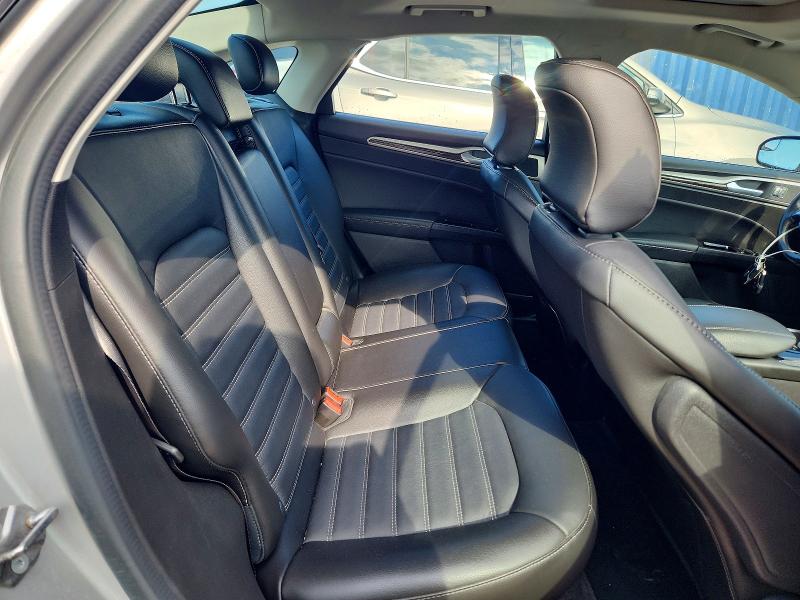Фото 10 с аукциона – 2016 FORD FUSION с VIN 3FA6P0T97GR107773