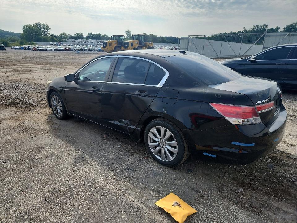 Photo 2 from auction – 2012 HONDA ACCORD with VIN 1HGCP2F84CA803010