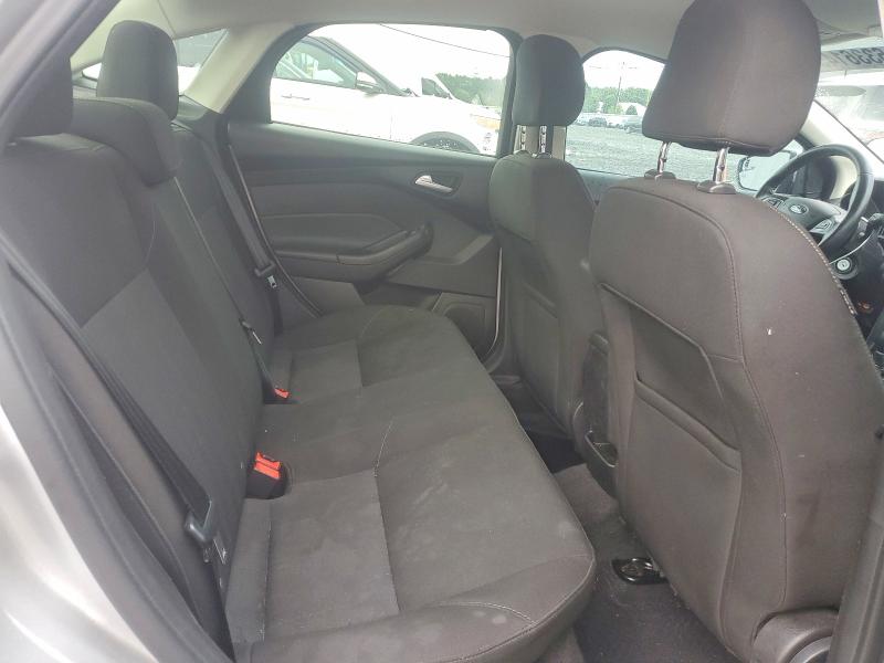 Photo 10 from auction – 2015 FORD FOCUS with VIN 1FADP3F24FL208595