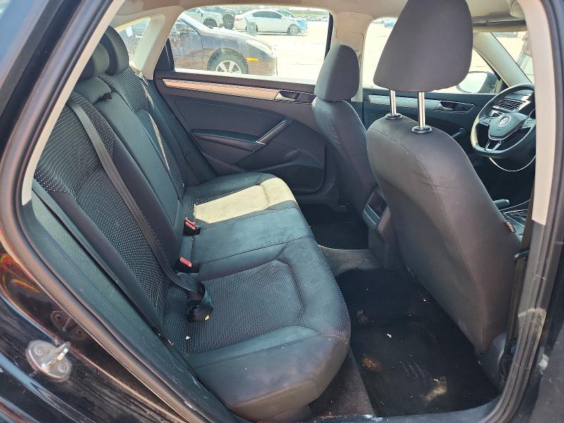 Photo 10 from auction – 2018 VOLKSWAGEN PASSAT with VIN 1VWAA7A30JC024315