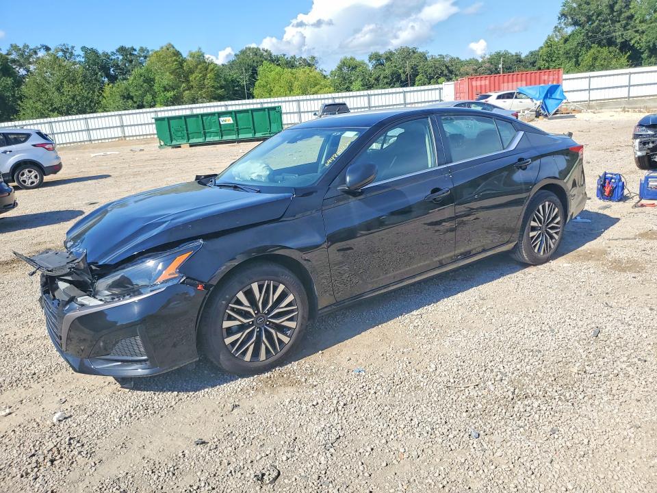 NISSAN ALTIMA 2026 with VIN 1N4BL4DV0TN304410 - Photo from auction