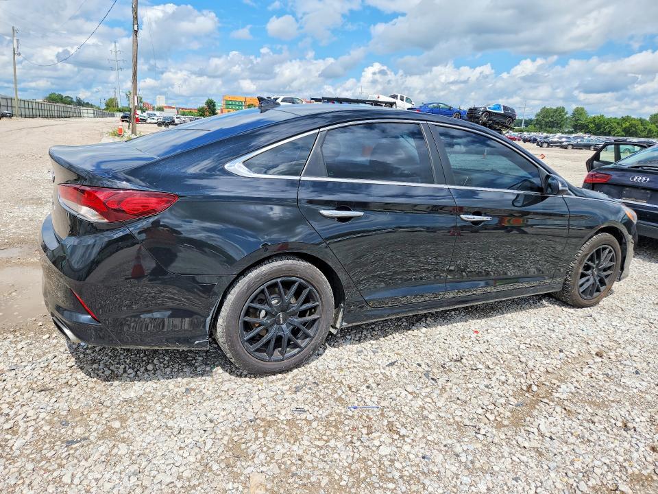 Photo 3 from auction – 2018 HYUNDAI SONATA with VIN 5NPE34AF7JH680247