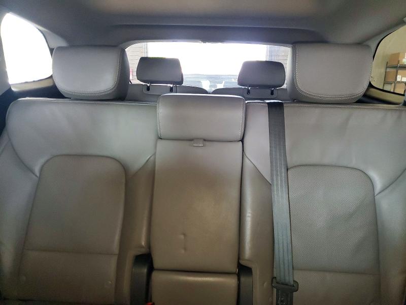 Photo 10 from auction – 2016 HYUNDAI SANTA FE with VIN KM8SRDHF4GU138895