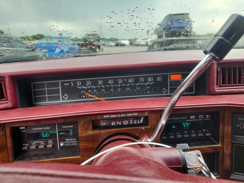 Photo 9 from auction – 1992 CADILLAC DEVILLE with VIN 1G6CD53B6N4230897