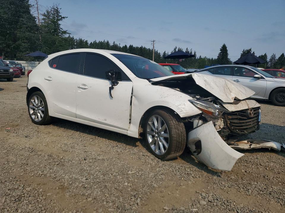 Photo 4 from auction – 2017 MAZDA 3 with VIN JM1BN1L77H1117590