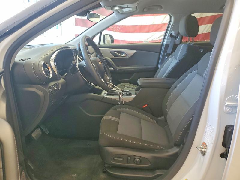 Photo 7 from auction – 2025 CHEVROLET BLAZER with VIN 3GNKBHR41SS233511