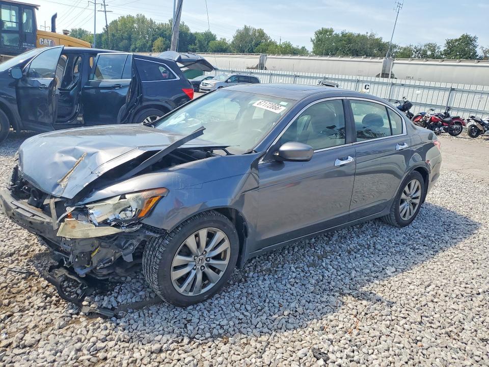 HONDA ACCORD 2012 with VIN 1HGCP3F72CA028817 - Photo from auction