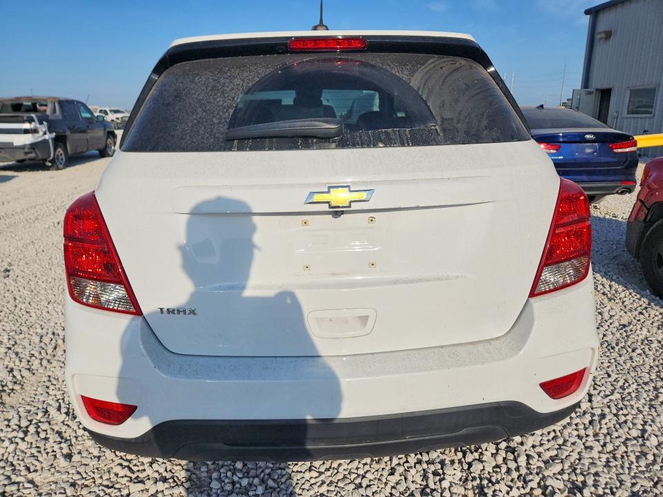Photo 6 from auction – 2020 CHEVROLET TRAX with VIN KL7CJKSB1LB339442