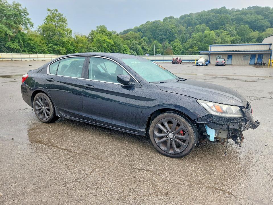 Photo 4 from auction – 2014 HONDA ACCORD with VIN 1HGCR2F51EA013585