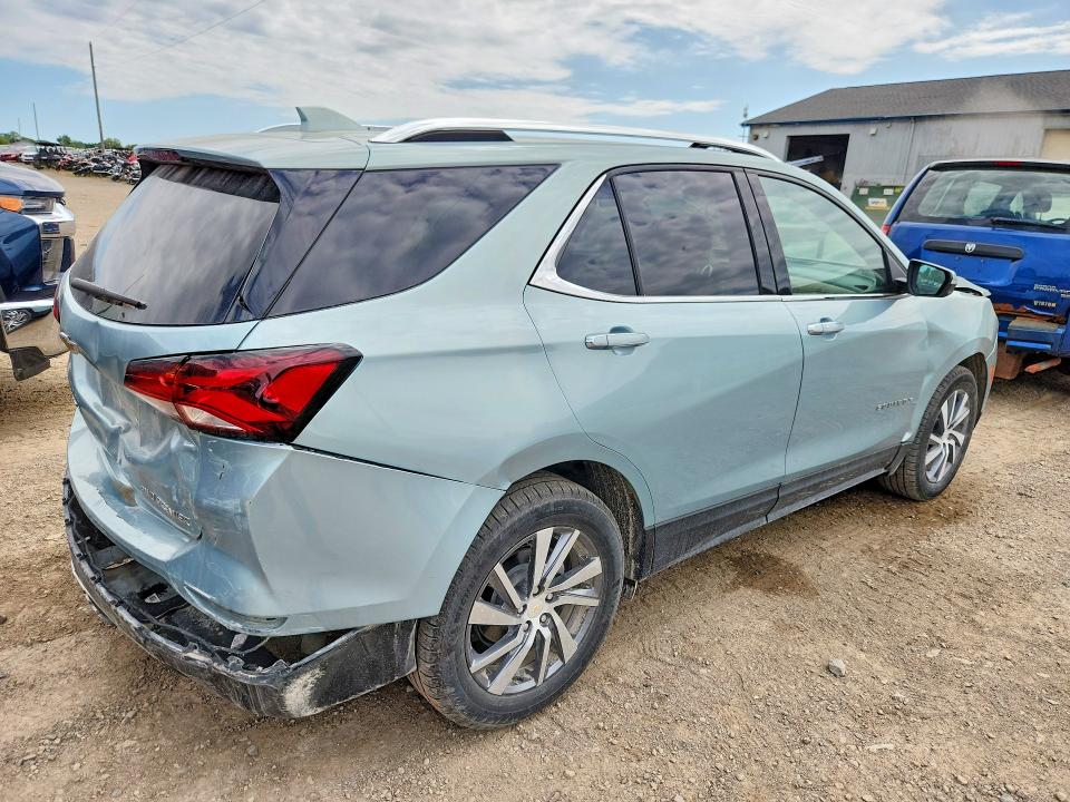 Photo 3 from auction – 2022 CHEVROLET EQUINOX with VIN 2GNAXXEV4N6112870