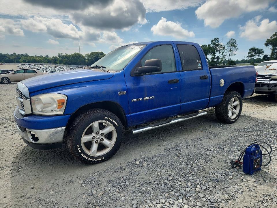 DODGE RAM 1500 2007 مع رقم تعريف المركبة 1D7HU18277S189799 - صورة من المزاد
