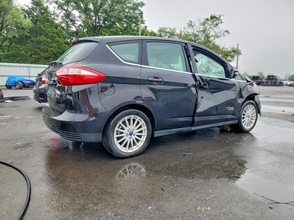 Photo 3 from auction – 2013 FORD C-MAX with VIN 1FADP5CU7DL531215
