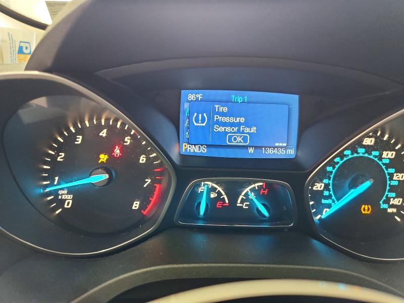Снимка 9 от търг – 2015 FORD ESCAPE с VIN 1FMCU0F79FUA15146