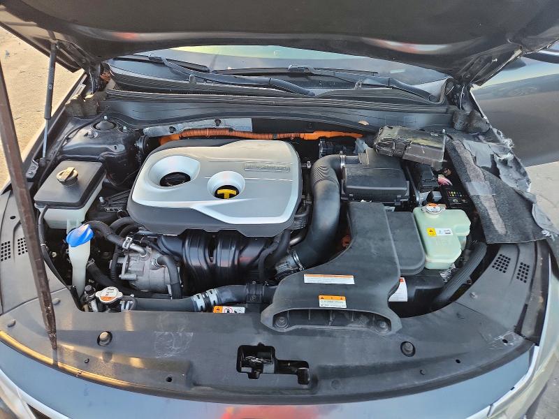 Photo 11 from auction – 2017 KIA OPTIMA with VIN KNAGT4LC7H5007008