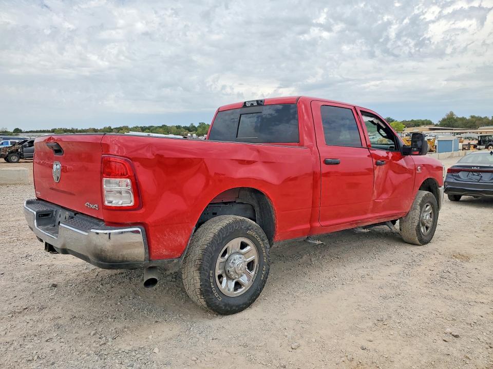 Снимка 3 от търг – 2023 RAM 2500 с VIN 3C6UR5CL2PG566474