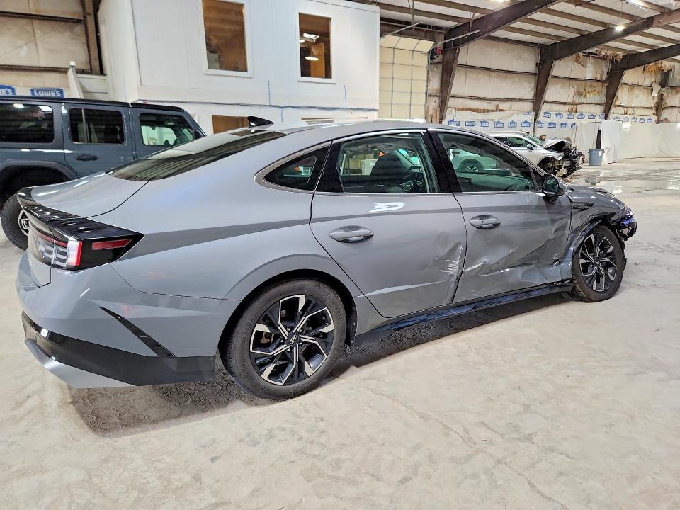 Photo 3 from auction – 2025 HYUNDAI SONATA with VIN KMHL64JA7SA470660