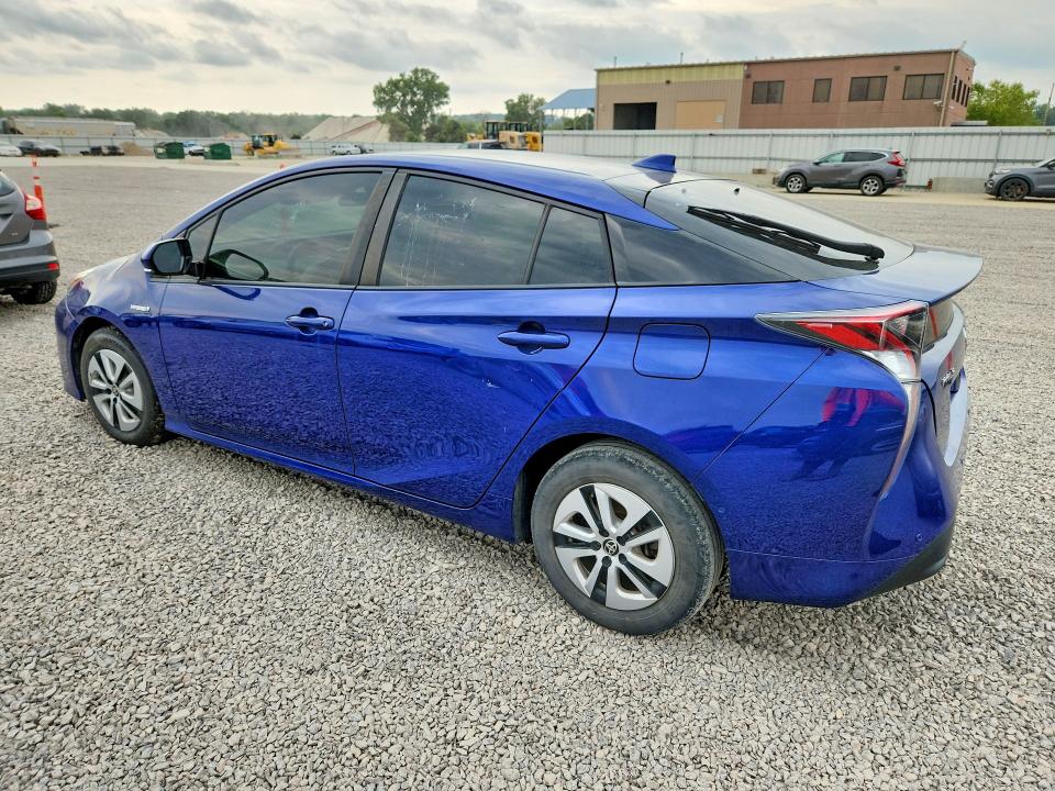 Photo 2 from auction – 2018 TOYOTA PRIUS with VIN JTDKBRFUXJ3596428