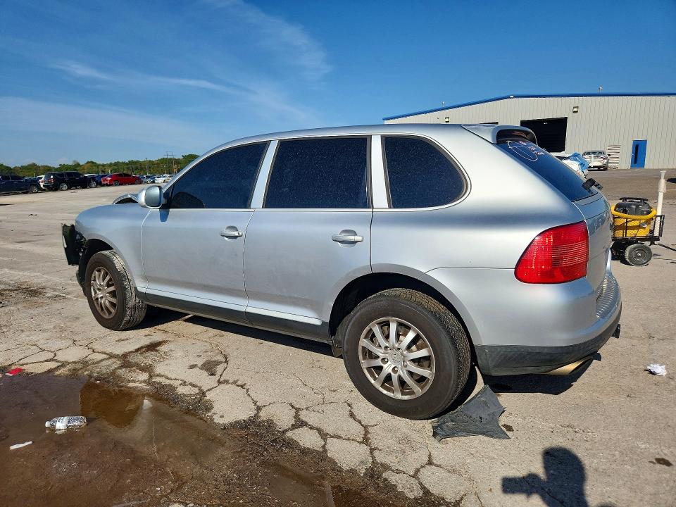 Photo 2 from auction – 2004 PORSCHE CAYENNE with VIN WP1AA29P44LA20929