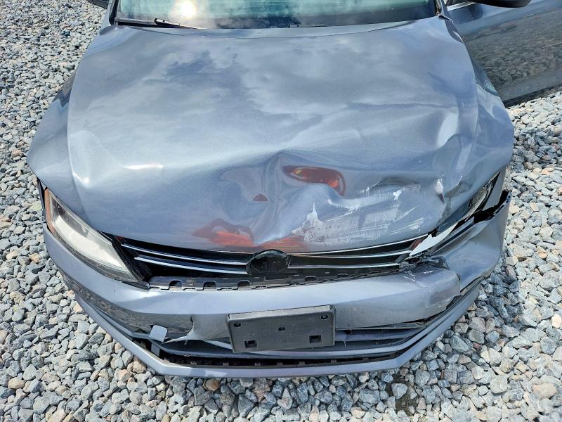 Photo 11 from auction – 2018 VOLKSWAGEN JETTA with VIN 3VWDB7AJ3JM260139