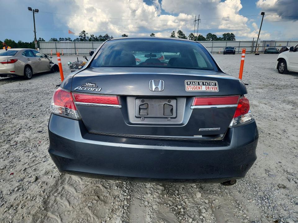 Photo 6 from auction – 2012 HONDA ACCORD with VIN 1HGCP2F61CA153003