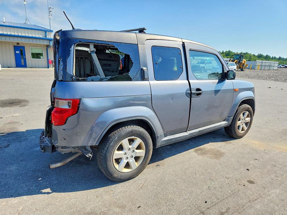 Photo 3 from auction – 2010 HONDA ELEMENT with VIN 5J6YH2H74AL009173