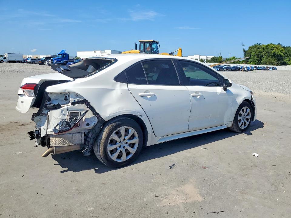 Photo 3 from auction – 2020 TOYOTA COROLLA with VIN JTDEPRAE4LJ113612