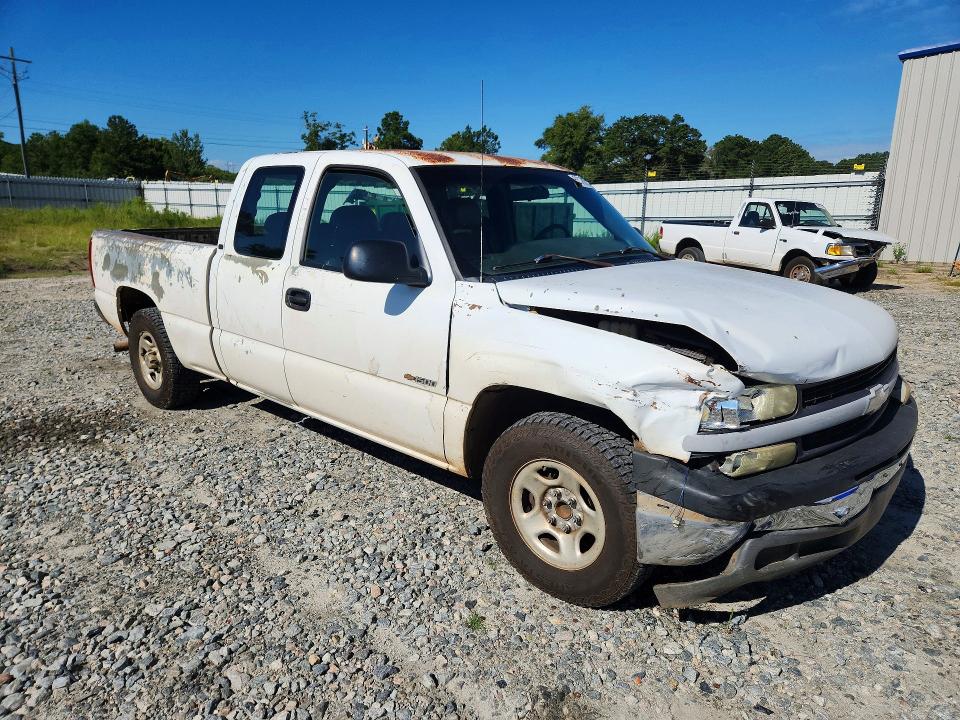 Photo 4 from auction – 2002 CHEVROLET SILVERADO with VIN 2GCEC19W421286565
