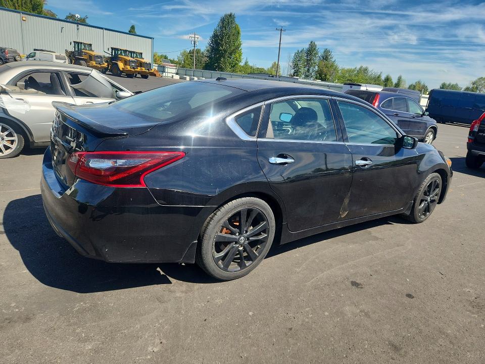 Photo 3 from auction – 2018 NISSAN ALTIMA with VIN 1N4AL3AP6JC255492