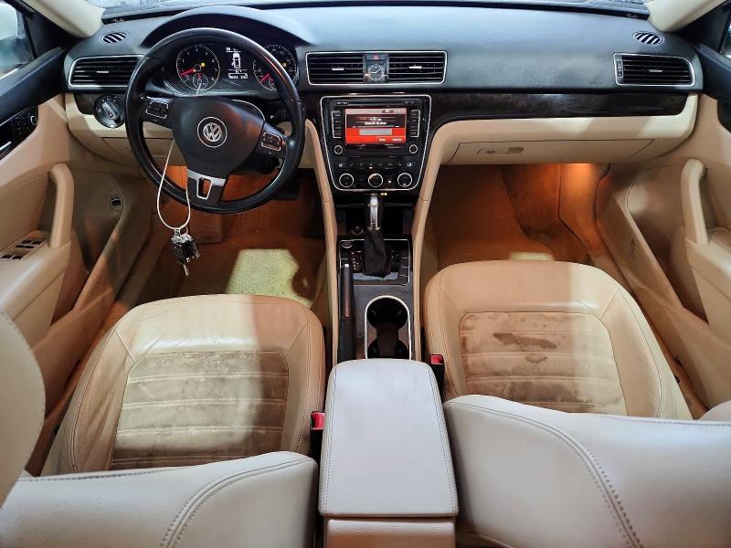 Photo 8 from auction – 2014 VOLKSWAGEN PASSAT with VIN 1VWCM7A34EC023786