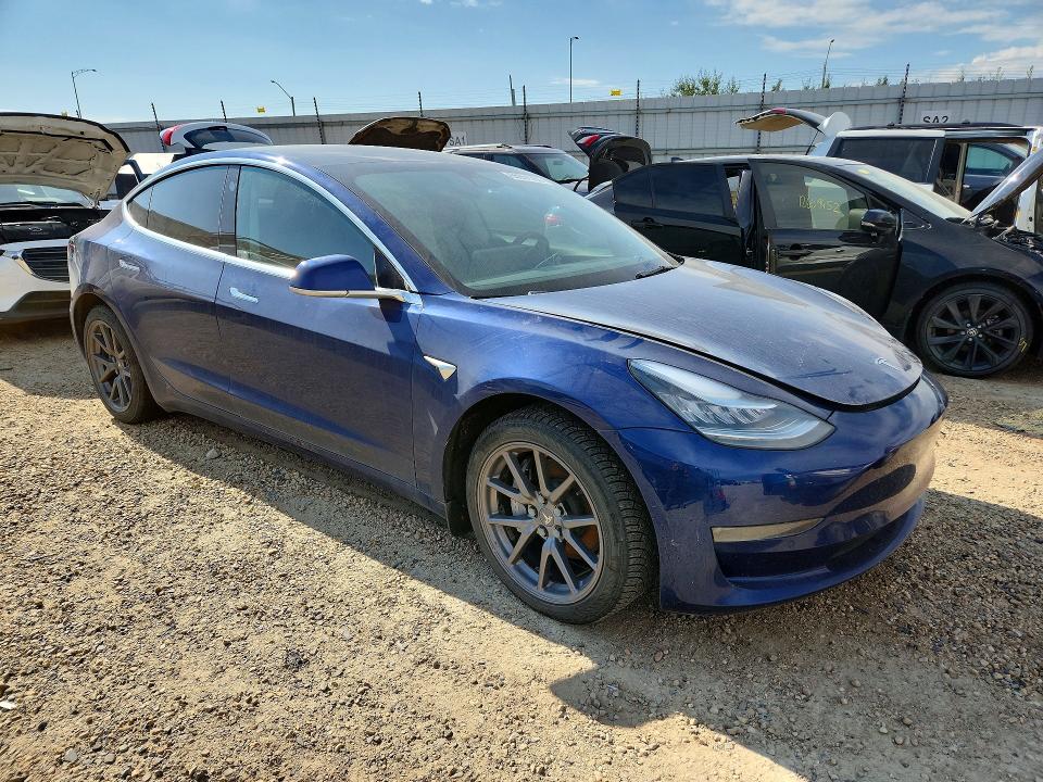 Foto 4 de la subasta – 2020 TESLA MODEL 3 con VIN 5YJ3E1EB9LF628921