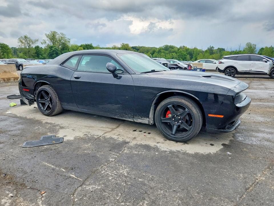 Photo 4 from auction – 2020 DODGE CHALLENGER with VIN 2C3CDZAG4LH226435