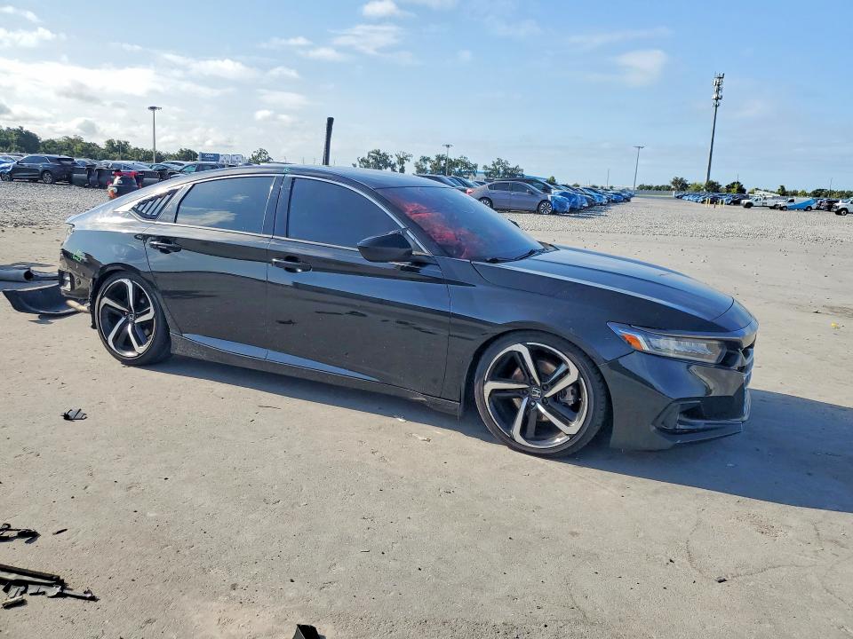 Photo 4 from auction – 2021 HONDA ACCORD with VIN 1HGCV1F30MA034009