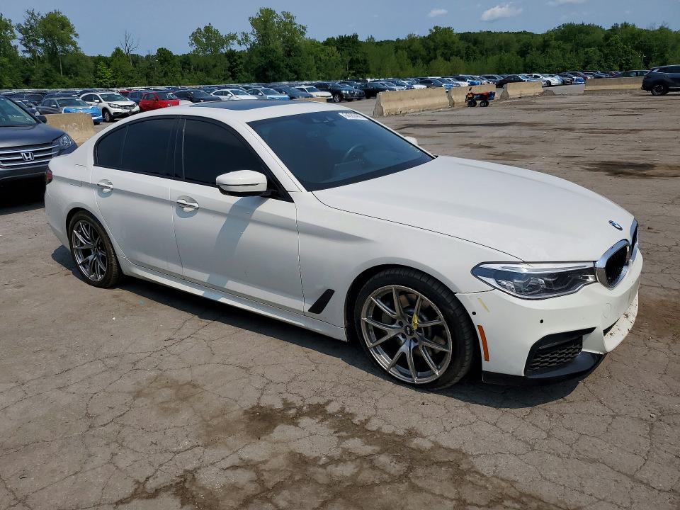 Photo 4 from auction – 2017 BMW 540 with VIN WBAJE7C3XHG889894
