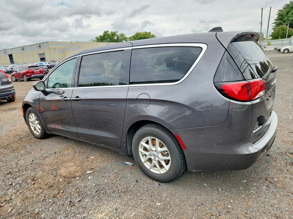 Photo 2 from auction – 2022 CHRYSLER VOYAGER with VIN 2C4RC1CG4NR158142