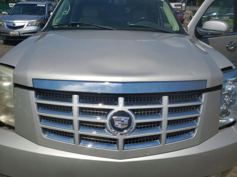 Photo 11 from auction – 2007 CADILLAC ESCALADE with VIN 1GYFK63897R302220