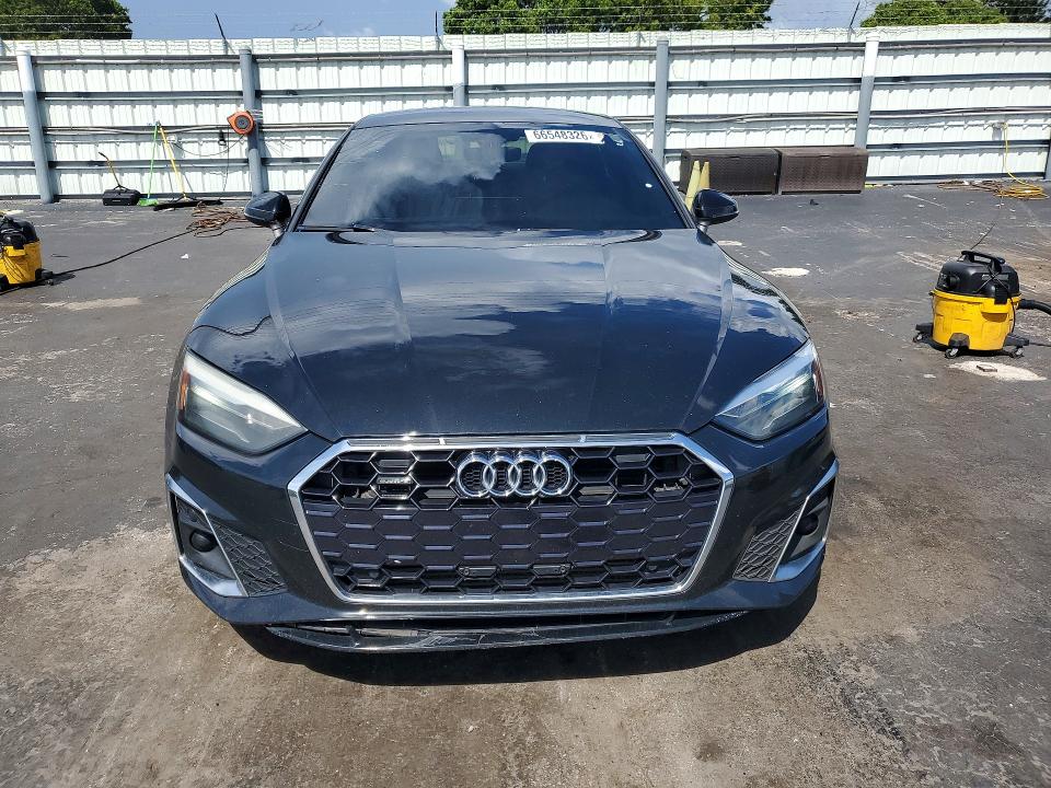 صورة رقم 5 من المزاد - 2021 AUDI A5 مع VIN WAUDACF59MA056857