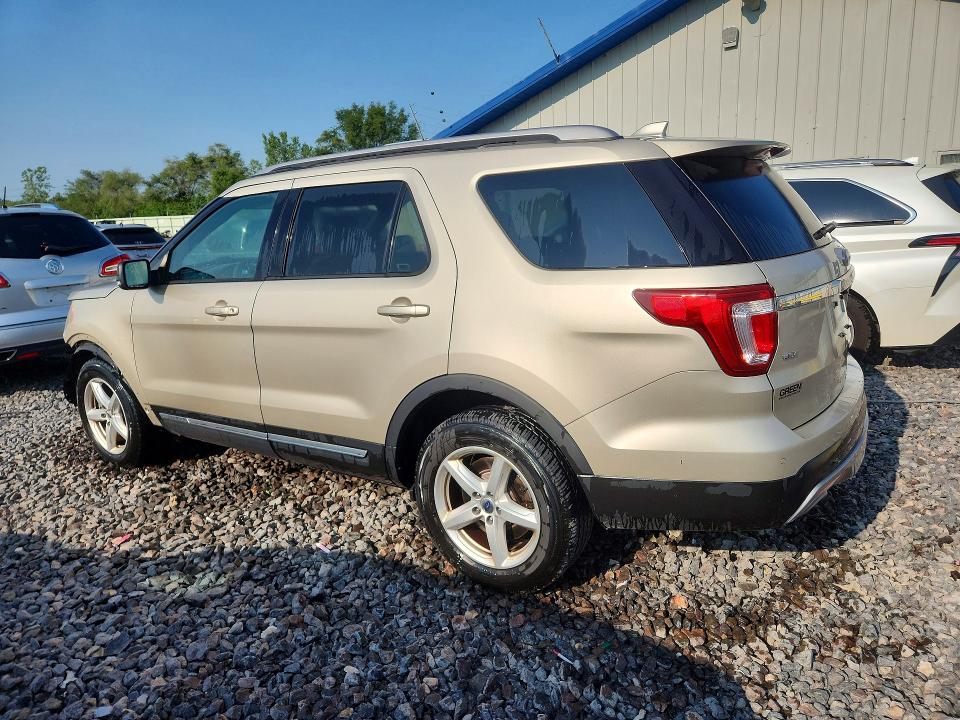 Zdjęcie 2 z aukcji – 2017 FORD EXPLORER z VIN 1FM5K8D81HGC53812