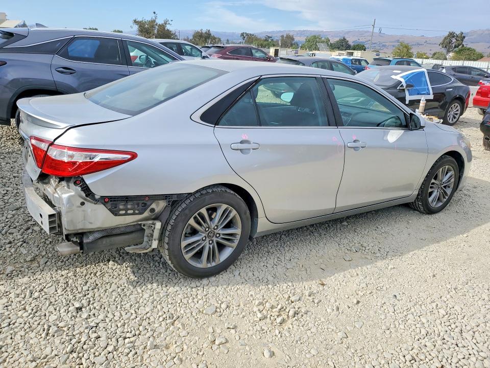 Photo 3 from auction – 2017 TOYOTA CAMRY with VIN 4T1BF1FK1HU402678