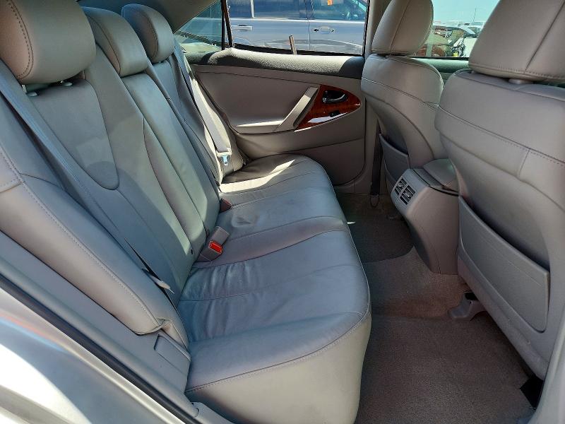 Photo 10 from auction – 2010 TOYOTA CAMRY with VIN 4T1BK3EK8AU108788