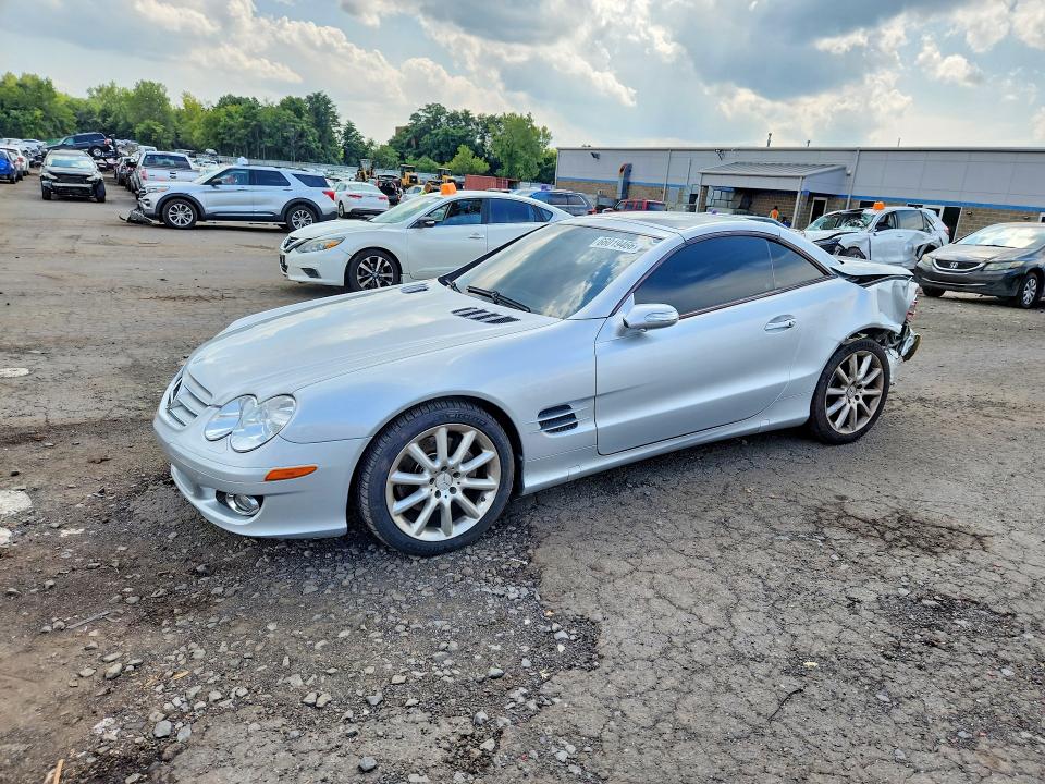 MERCEDES-BENZ SL 2007 with VIN WDBSK71F67F127307 - Photo from auction