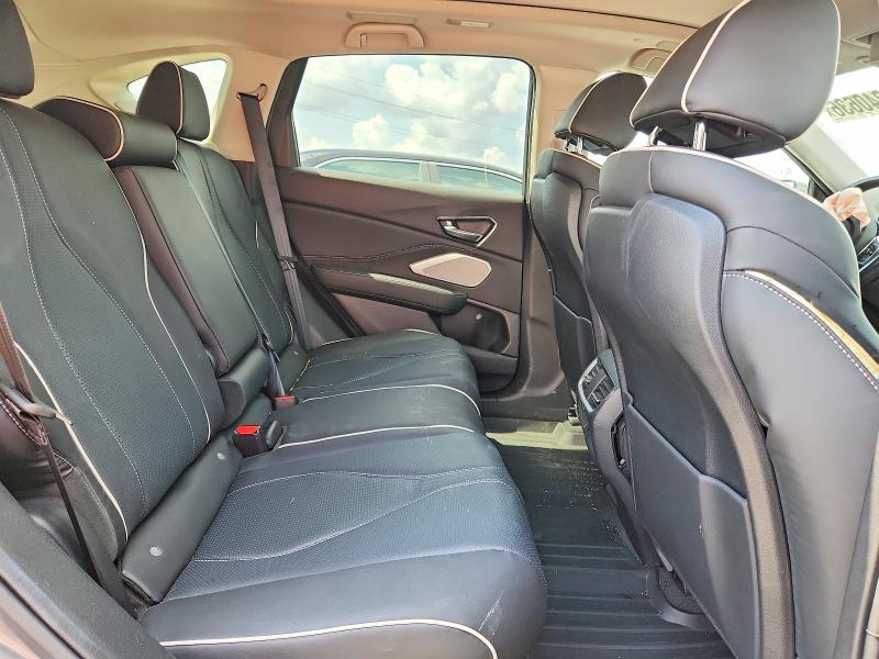 Photo 11 from auction – 2024 ACURA RDX with VIN 5J8TC2H79RL000271