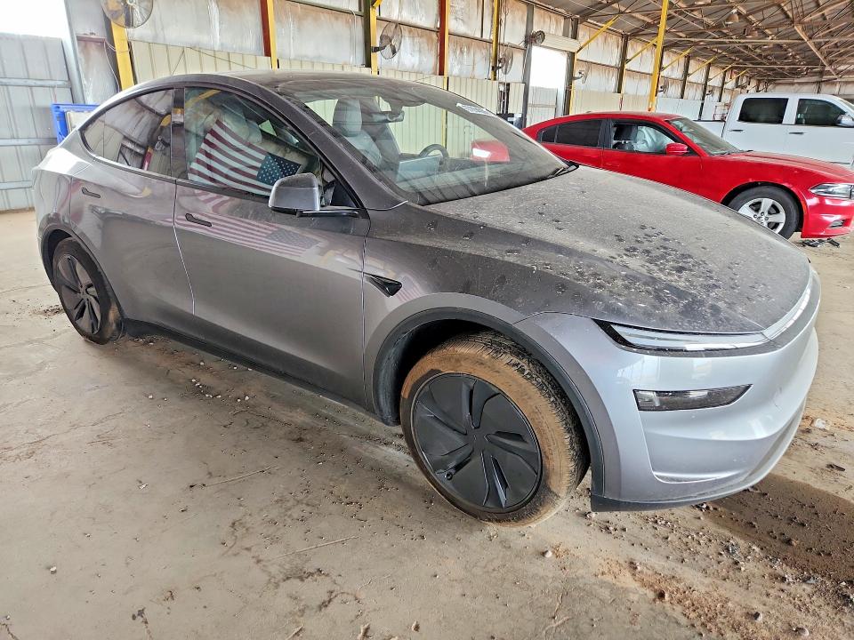 Фото 4 с аукциона – 2026 TESLA MODEL Y с VIN 7SAYGDED4TF612082