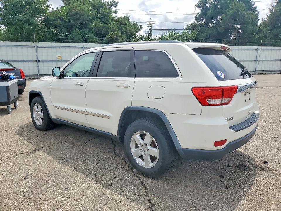Photo 2 from auction – 2011 JEEP GRAND CHEROKEE with VIN 1J4RR4GG9BC655339