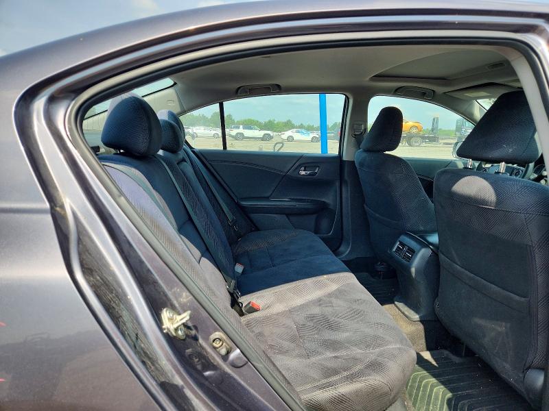 Photo 10 from auction – 2016 HONDA ACCORD with VIN 1HGCR2F75GA135760