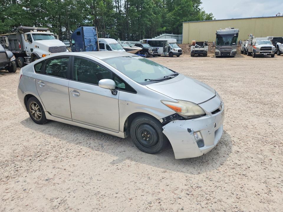 Photo 4 from auction – 2011 TOYOTA PRIUS with VIN JTDKN3DU0B0282653